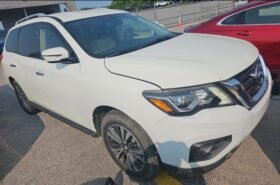 2017 Pathfinder Nissan