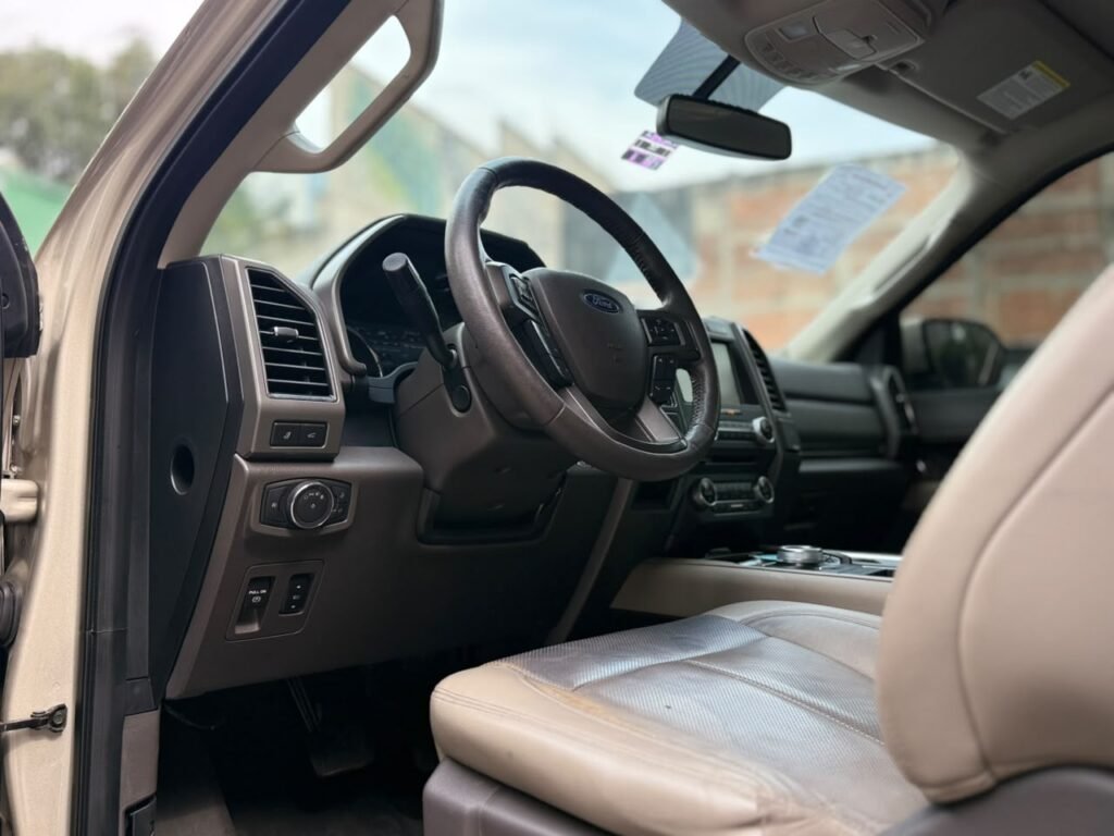 2018 Ford Expedition XLT
